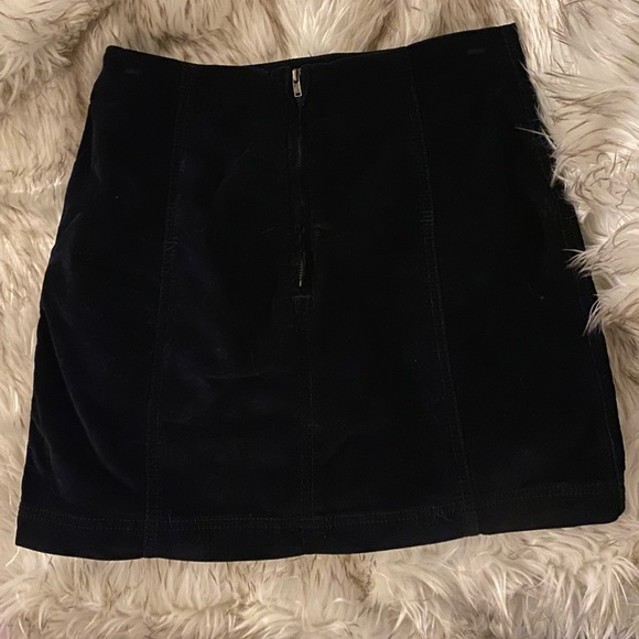 Free People Modern Femme Cord Skirt in Ink Black size 4 - Picture 8 of 8